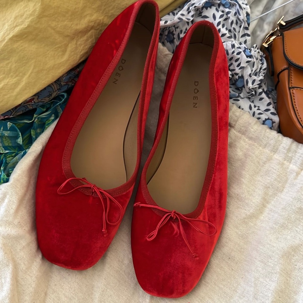 Doen Velvet Flats